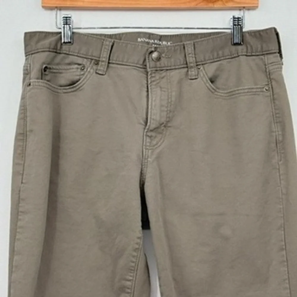 Banana Republic Travel Jeans Mens 33x32 Olive Athletic Fit Minimalist Classic
